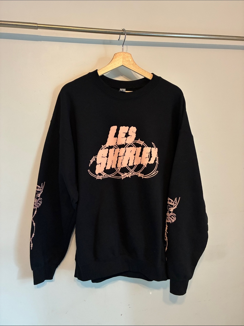 Les Shirley - Peachy Barbwires- sold out limited edition Monosourcil - XL